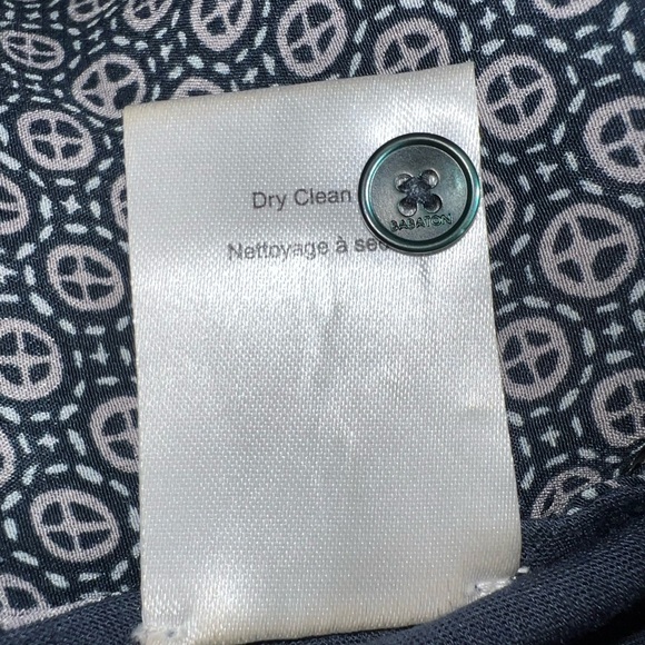 Babaton With Silk V-Neck - Picture 10 of 11